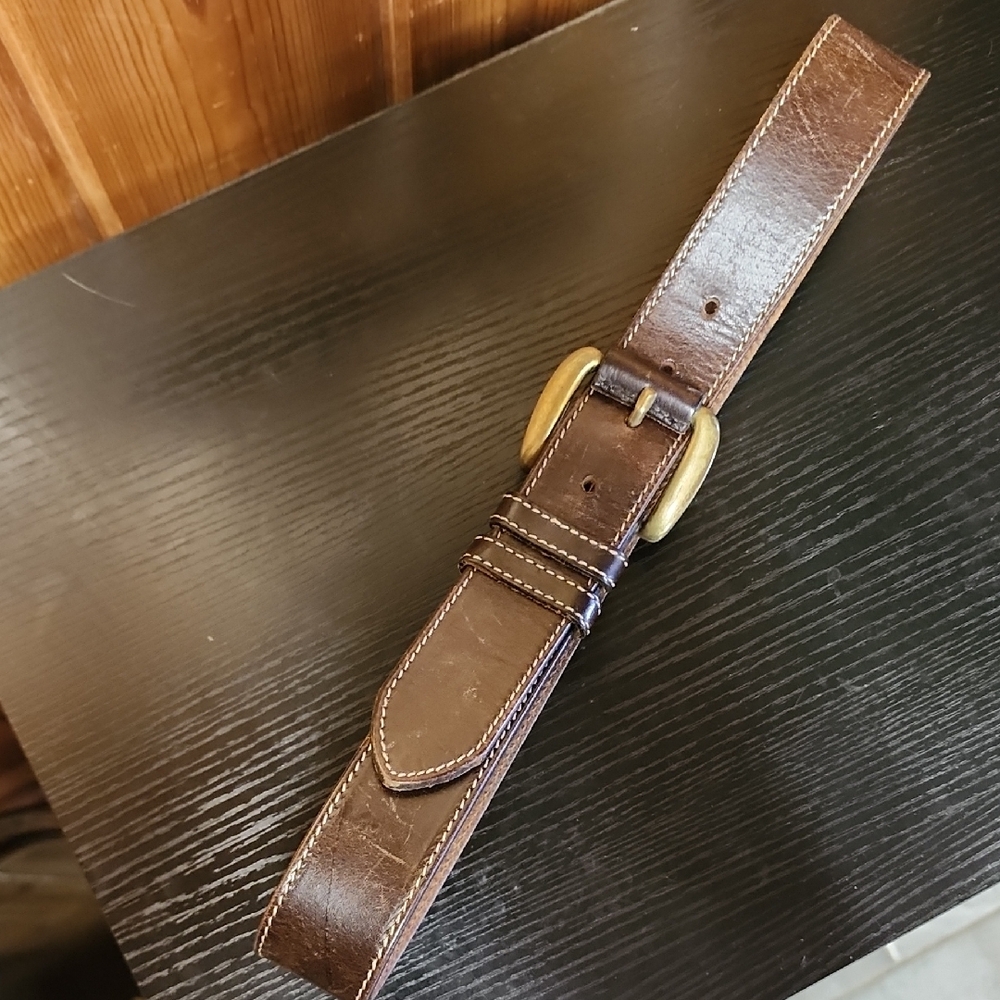 Brown Leather Belt Bag with Vintage Look and Brass Buckle
